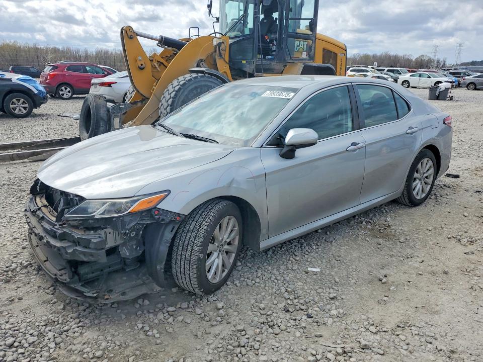 2019 TOYOTA CAMRY — VIN 4T1B11HK2KU817866