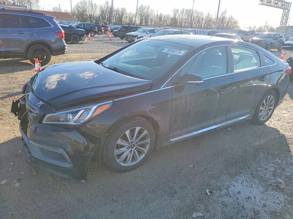 2015 HYUNDAI SONATA — VIN 5NPE34AF7FH223591