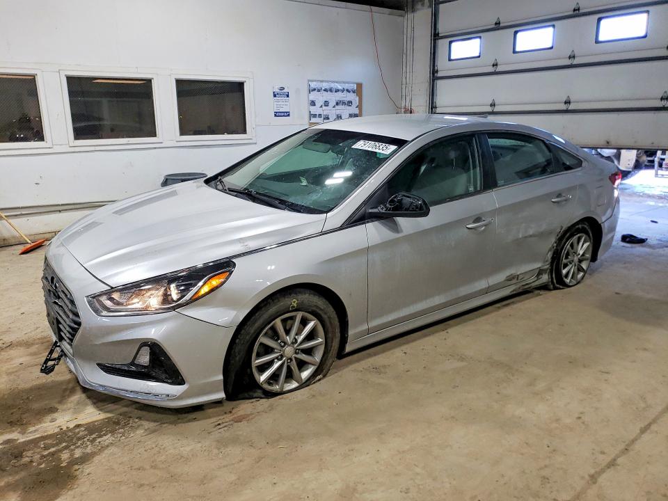 2018 HYUNDAI SONATA — VIN 5NPE24AF8JH623039