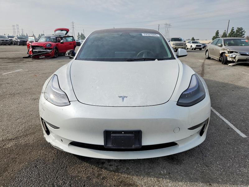 5YJ3E1EAXPF458551