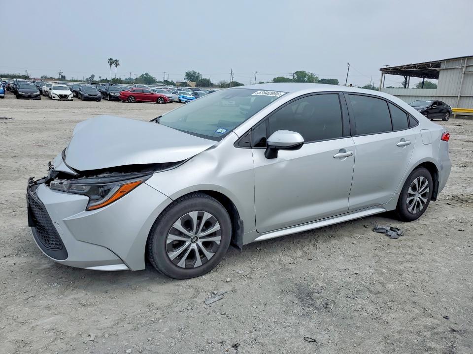 2022 TOYOTA COROLLA — VIN JTDEAMDE0N3011201