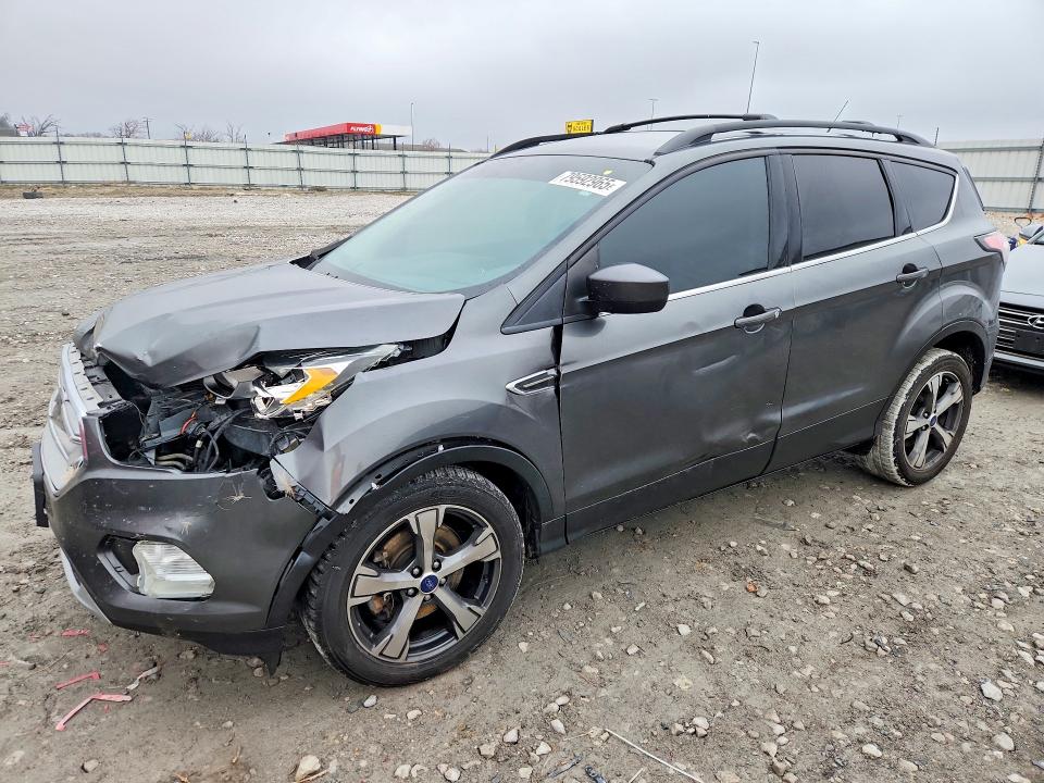 2017 FORD ESCAPE — VIN 1FMCU9G94HUA97651