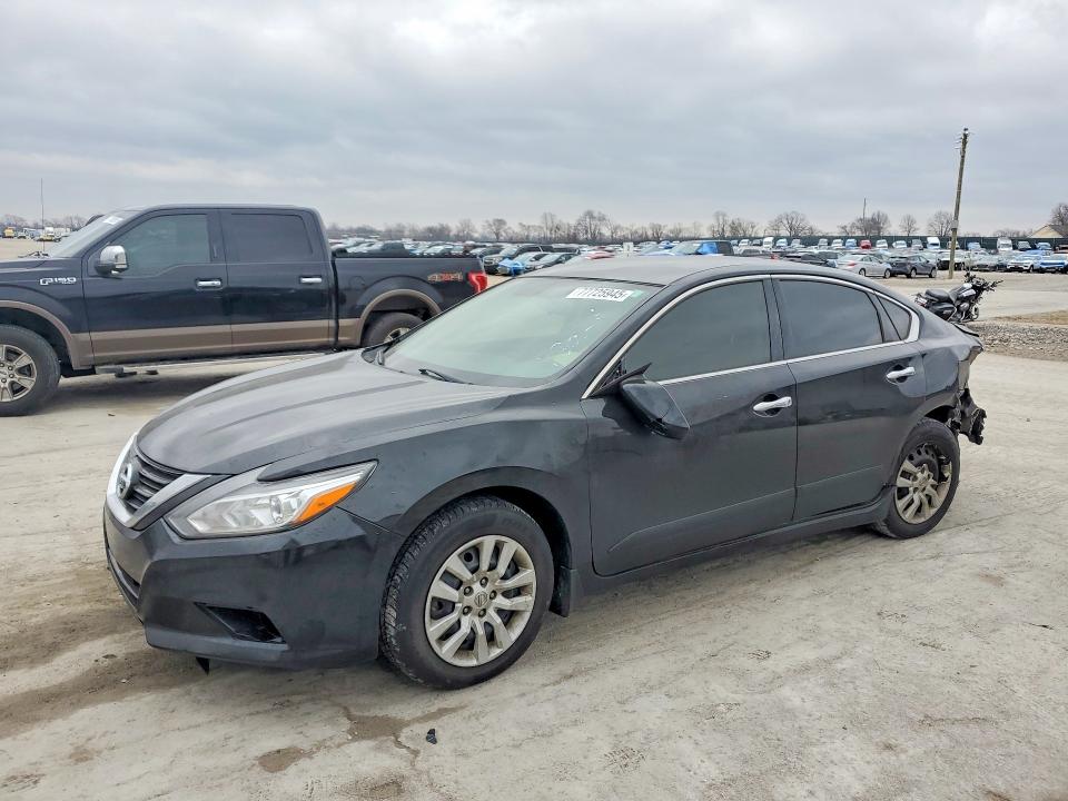 2017 NISSAN ALTIMA — VIN 1N4AL3AP1HC215122