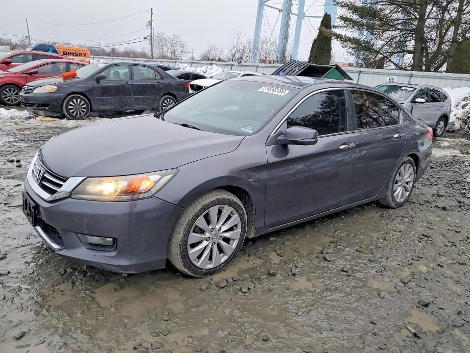 2015 HONDA ACCORD — VIN 1HGCR2F87FA097262