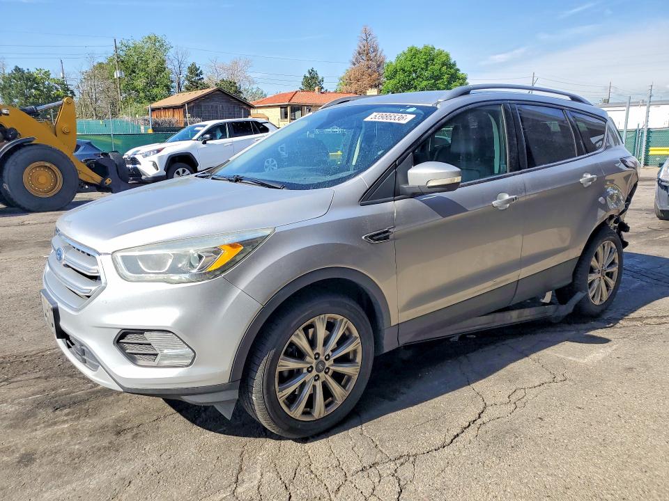 2017 FORD ESCAPE — VIN 1FMCU9J98HUA38952