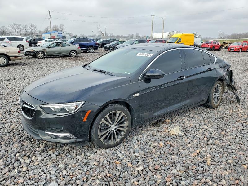 2018 BUICK REGAL — VIN W04GP6SX3J1107556