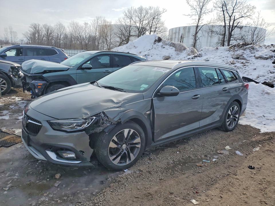 2018 BUICK REGAL TOURX — VIN W04GV8SX7J1111286