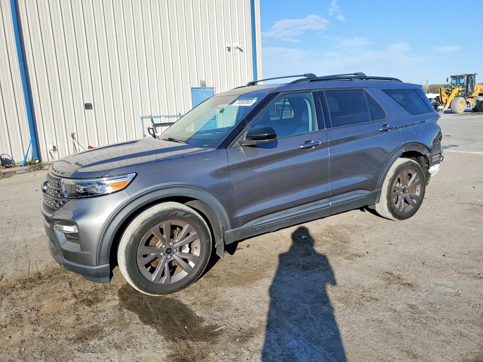 2023 FORD EXPLORER — VIN 1FMSK7DH3PGA13608