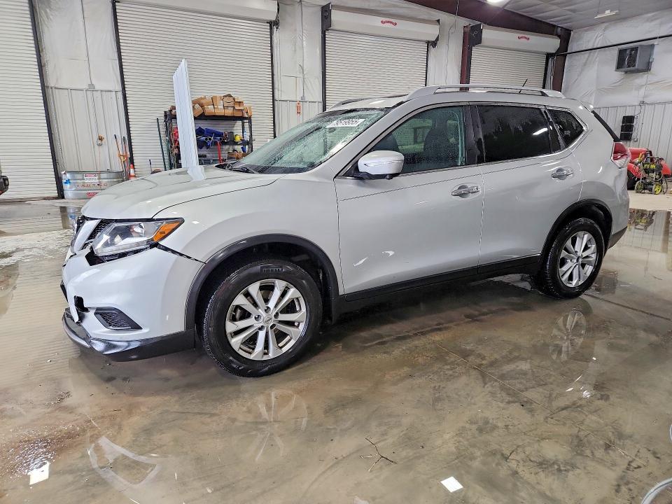 2015 NISSAN ROGUE — VIN 5N1AT2MV7FC885037