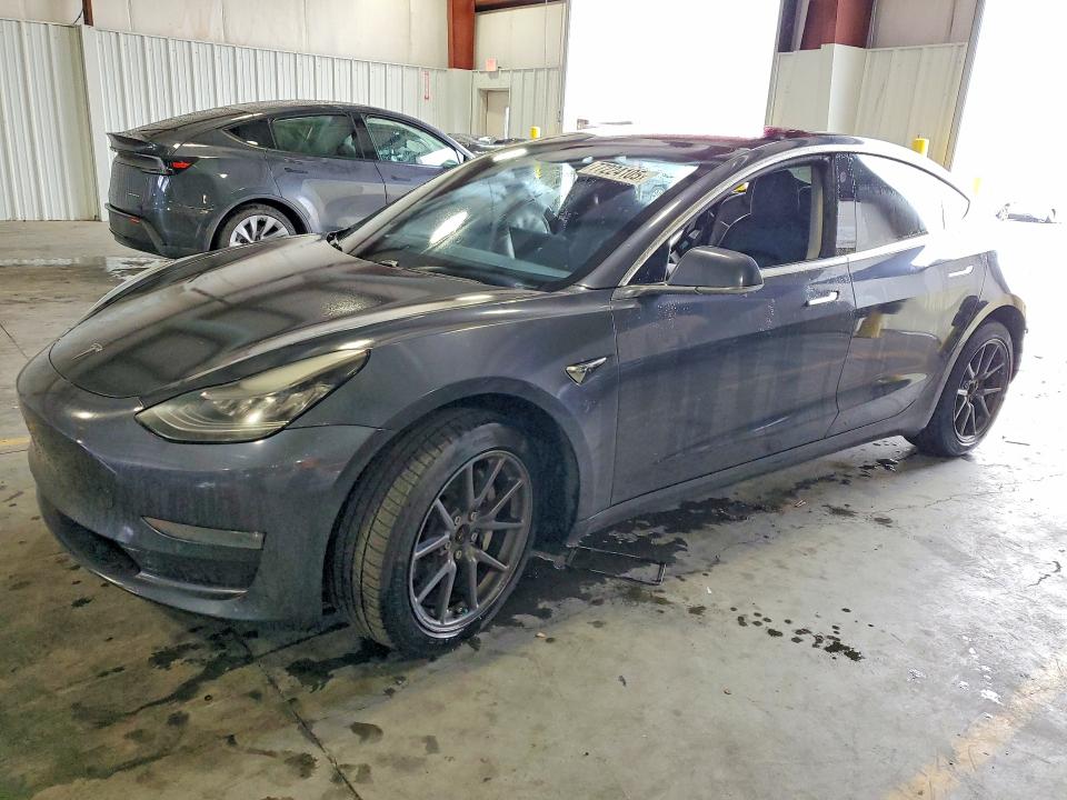 2018 TESLA MODEL 3 — VIN 5YJ3E1EA7JF158070