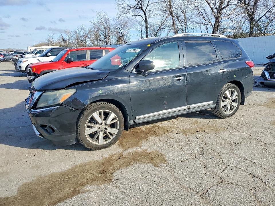2015 NISSAN PATHFINDER — VIN 5N1AR2MN5FC713703