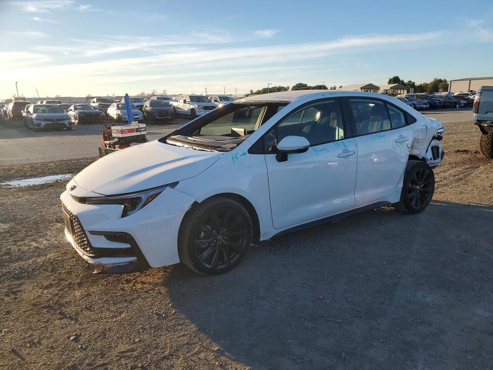 2026 TOYOTA COROLLA — VIN 5YFP4MCE2TP258824