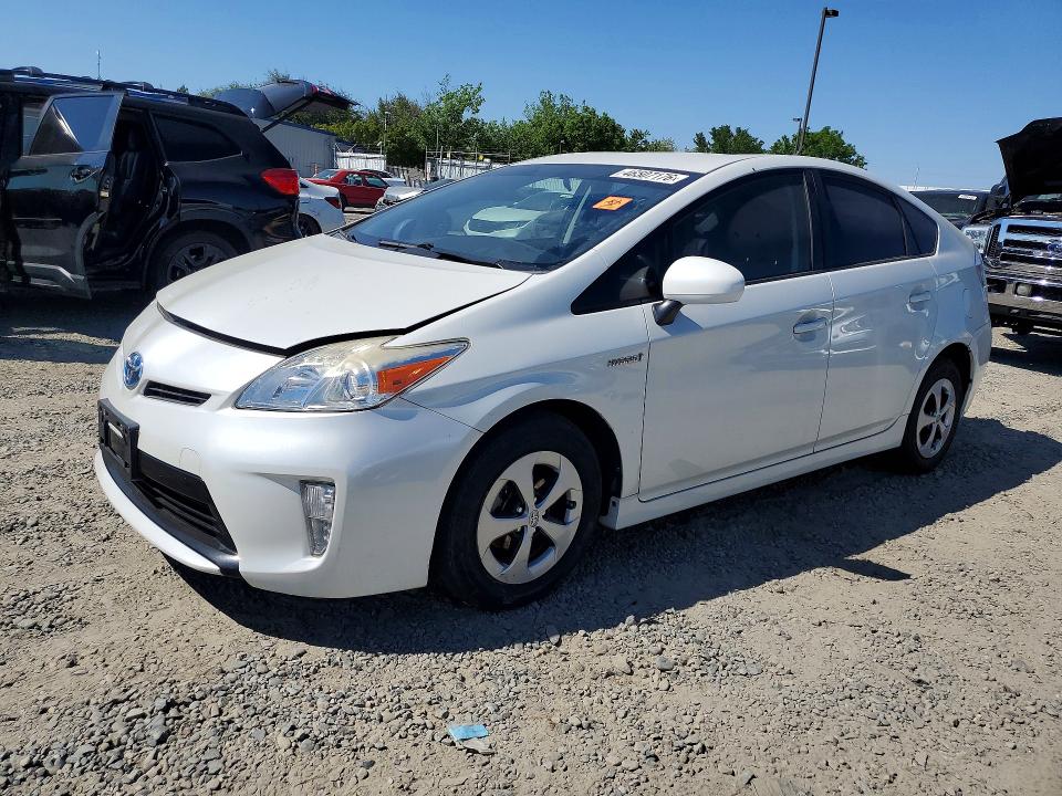 2015 TOYOTA PRIUS — VIN JTDKN3DUXF0438803