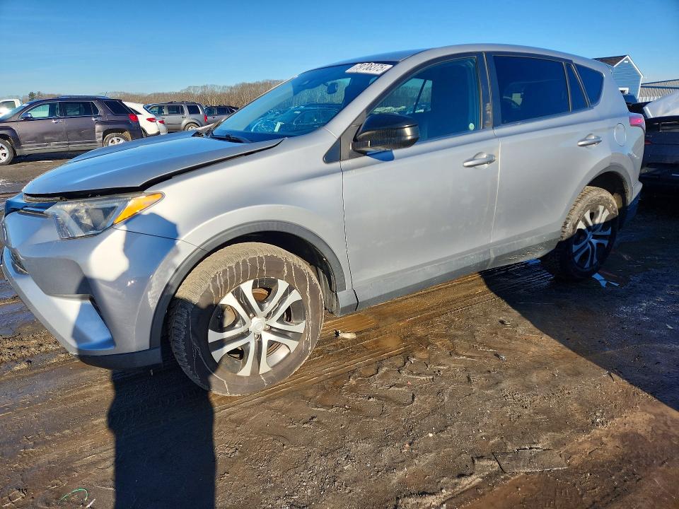 2018 TOYOTA RAV4 — VIN 2T3BFREV4JW782591