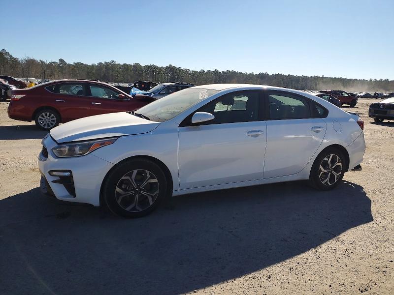 2021 KIA FORTE — VIN 3KPF24AD6ME337220