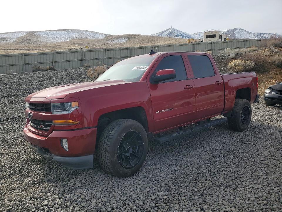 2018 CHEVROLET SILVERADO — VIN 3GCUKREC2JG233362