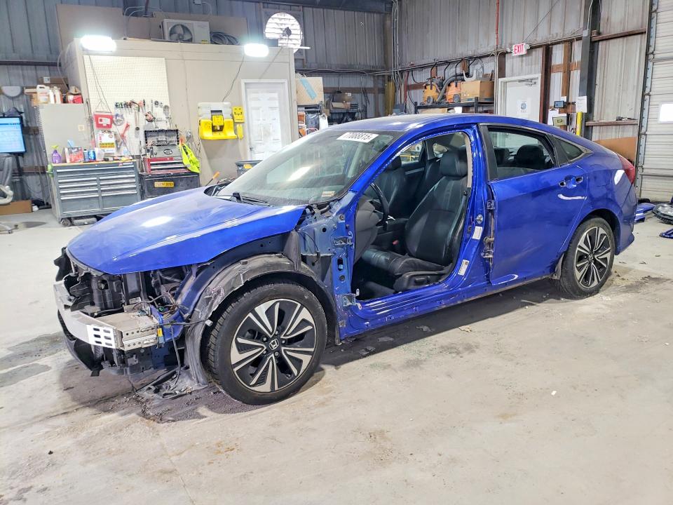 2016 HONDA CIVIC — VIN 2HGFC1F82GH640724
