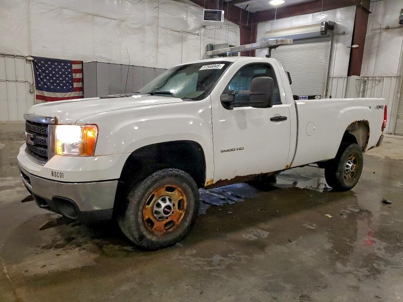 2011 GMC SIERRA K25 — VIN 1GT02ZCG8BF123231