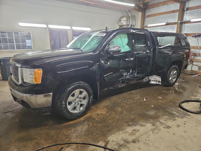 2013 GMC SIERRA K15 — VIN 1GTR2WE2XDZ239541