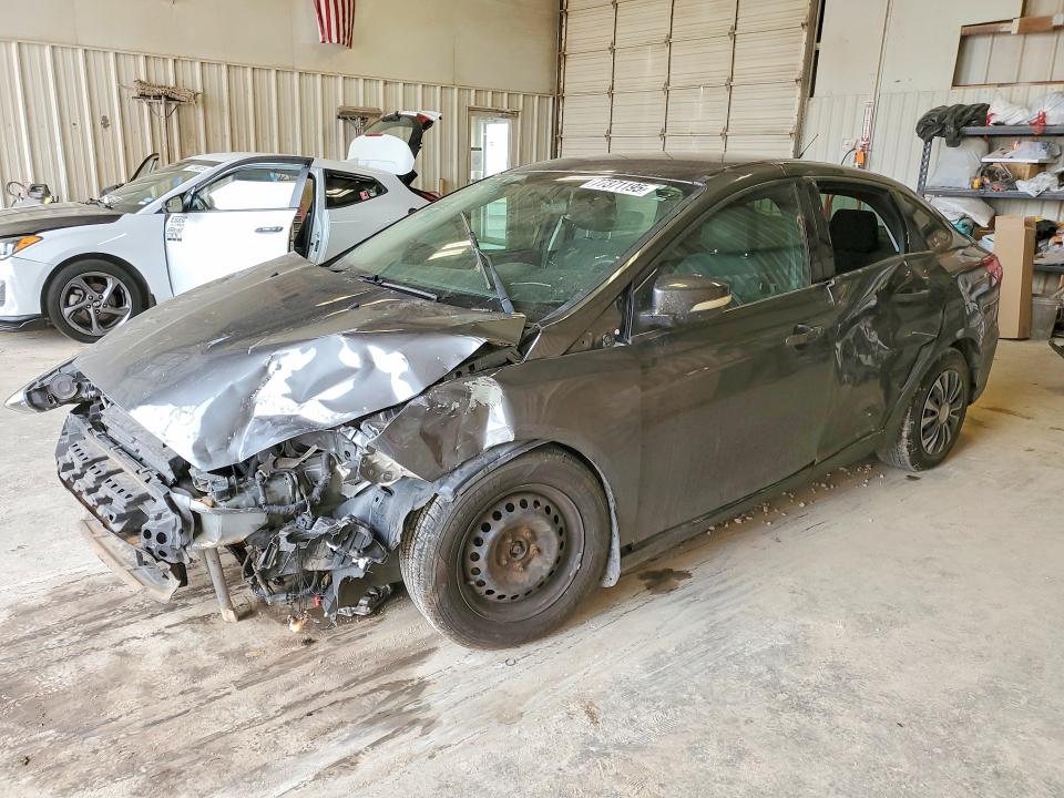 2016 FORD FOCUS — VIN 1FADP3E21GL397208