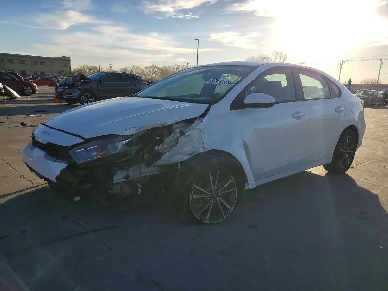 2022 KIA FORTE FE — VIN 3KPF24AD2NE437624