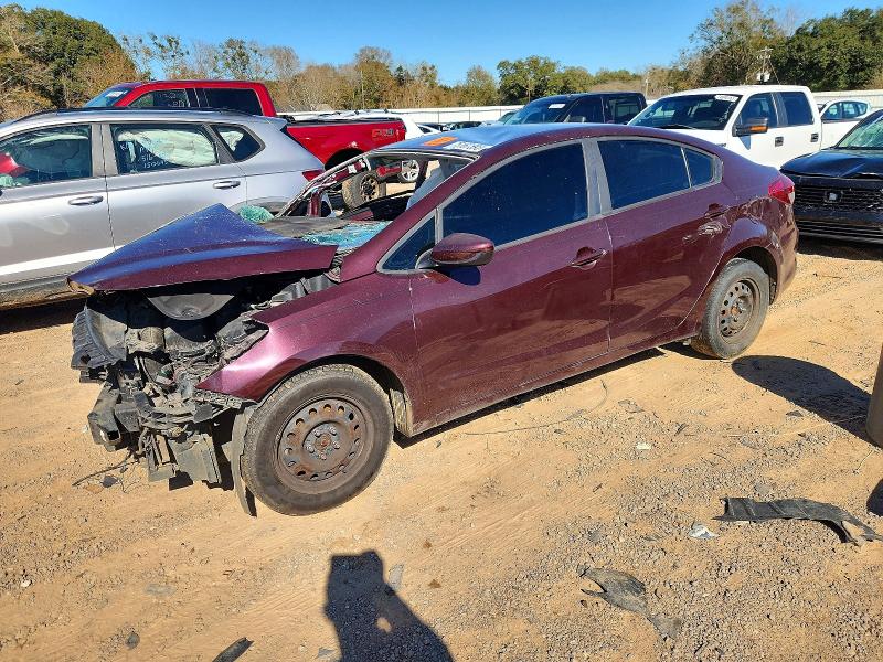 2018 KIA FORTE LX — VIN 3KPFK4A76JE179774