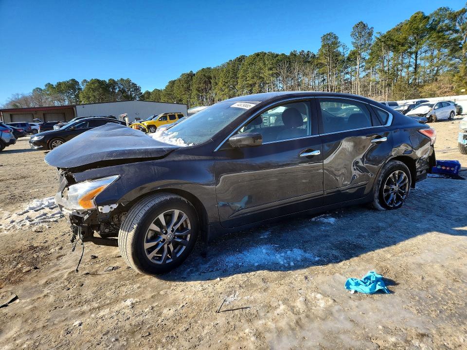 2015 NISSAN ALTIMA — VIN 1N4AL3AP2FN902188