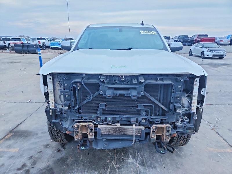 1GC2KUEG7JZ246699