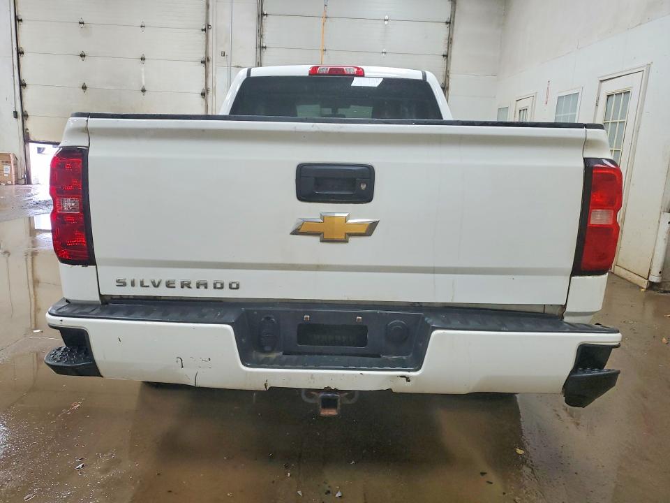 1GCVKPEC3HZ155676