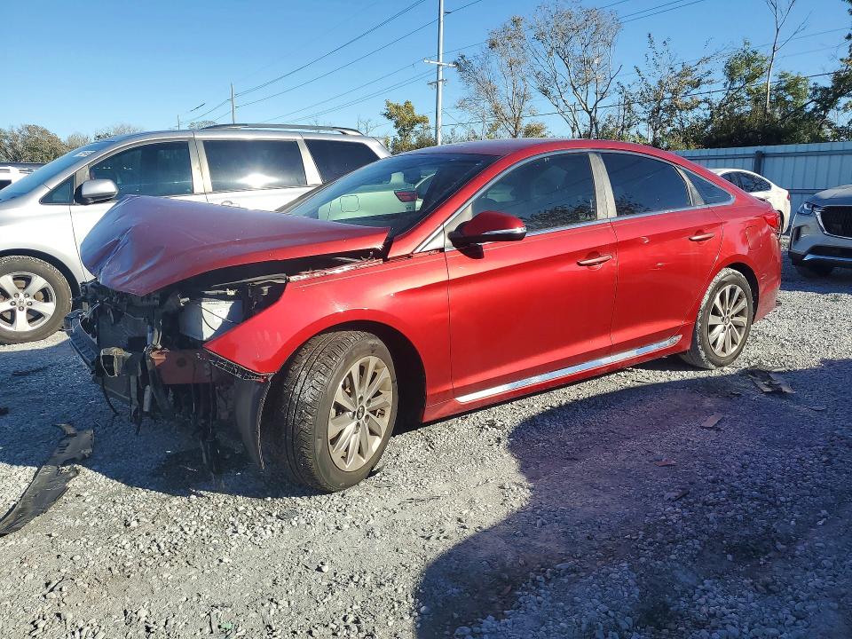 2015 HYUNDAI SONATA — VIN 5NPE34AF9FH070938