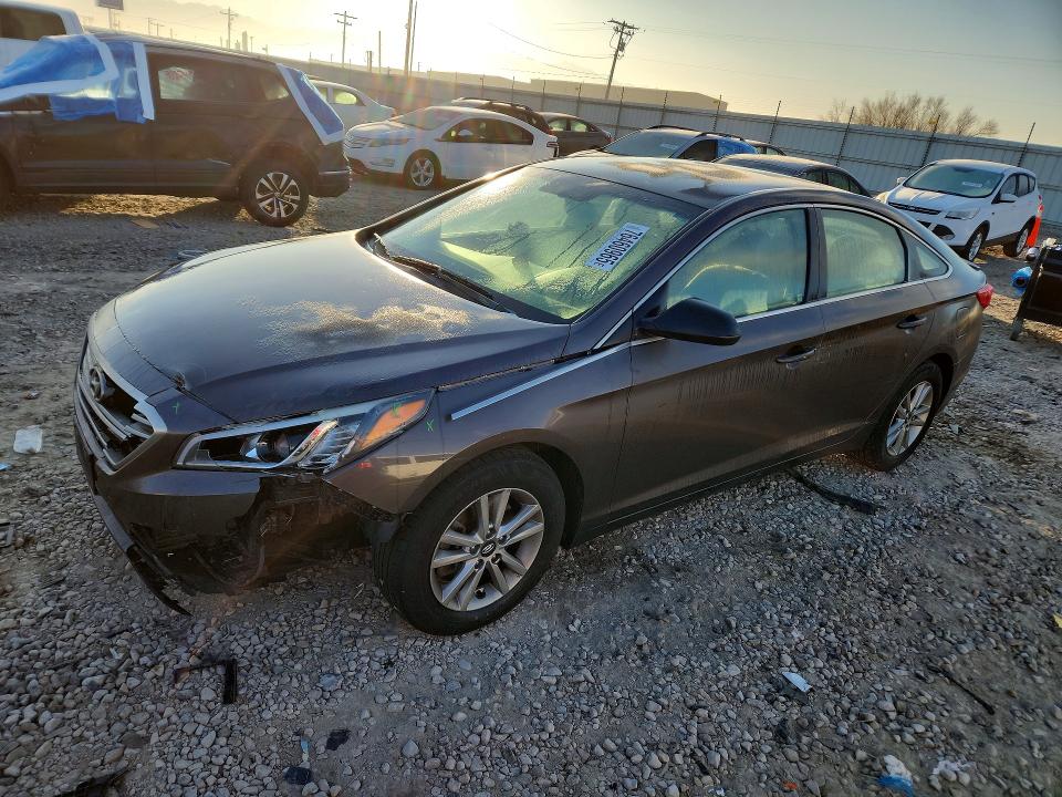 2016 HYUNDAI SONATA — VIN 5NPE24AF6GH369808