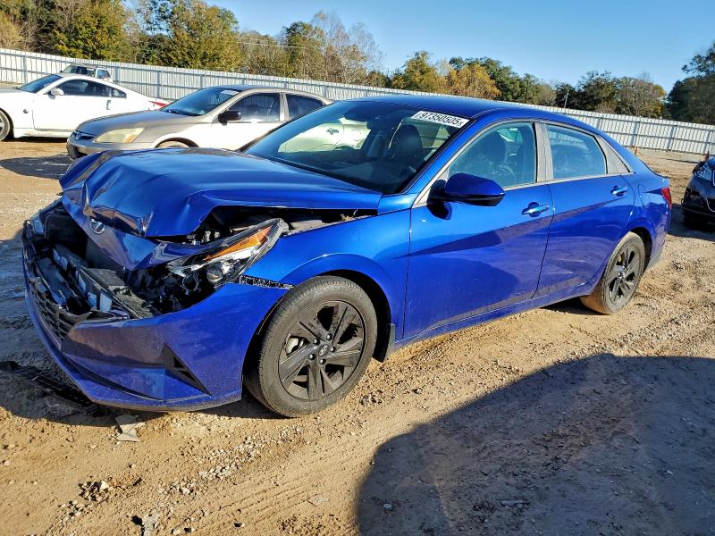 2022 HYUNDAI ELANTRA SE — VIN 5NPLM4AG4NH074360