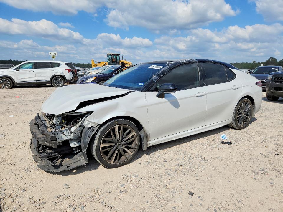2019 TOYOTA CAMRY — VIN 4T1B61HK2KU272916