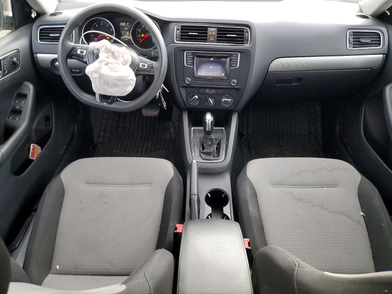 3VW2B7AJ1HM380393