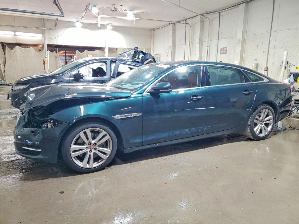 2015 JAGUAR XJL — VIN SAJWJ2GD5F8V78859