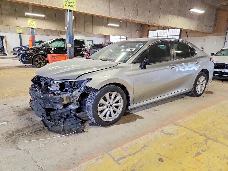2018 TOYOTA CAMRY — VIN JTNB11HKXJ3043774
