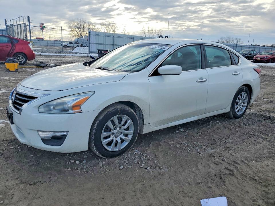 2015 NISSAN ALTIMA — VIN 1N4AL3AP9FC299235