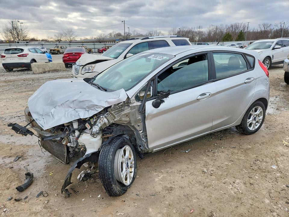 2015 FORD FIESTA — VIN 3FADP4EJ8FM171838