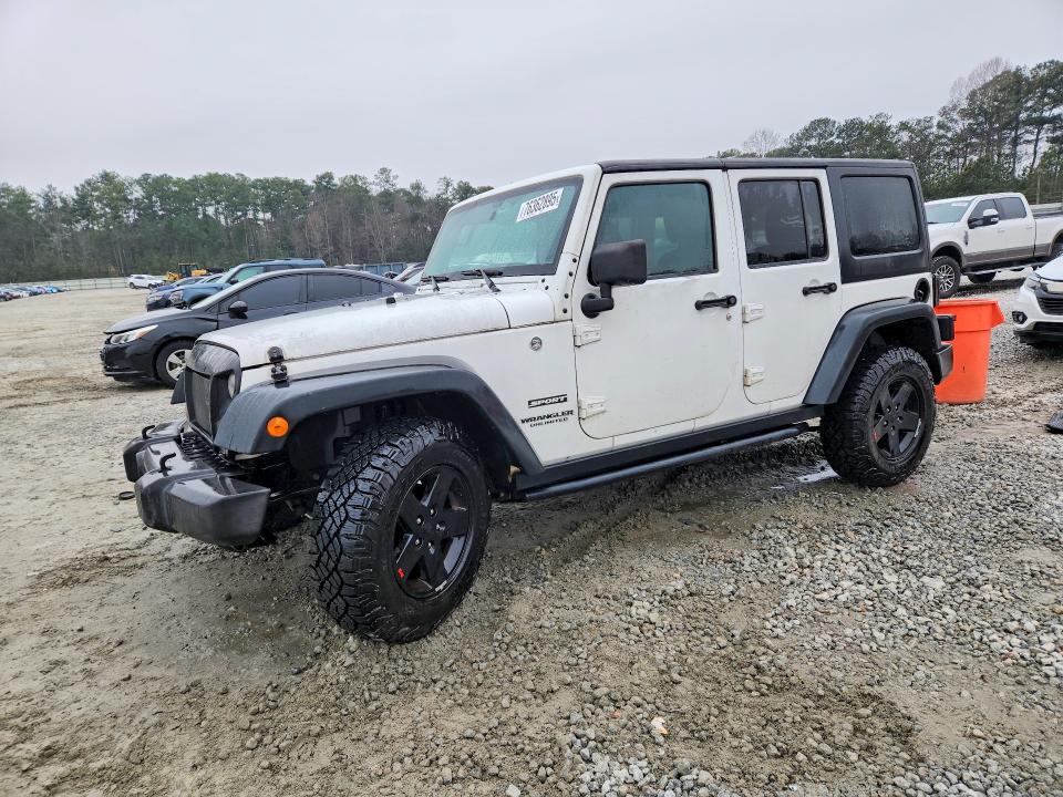 2016 JEEP WRANGLER UNLIMITED — VIN 1C4BJWDG2GL120570