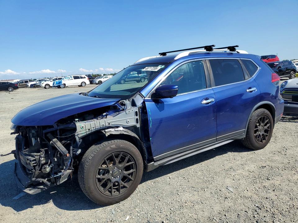 2017 NISSAN ROGUE — VIN JN8AT2MT2HW145985
