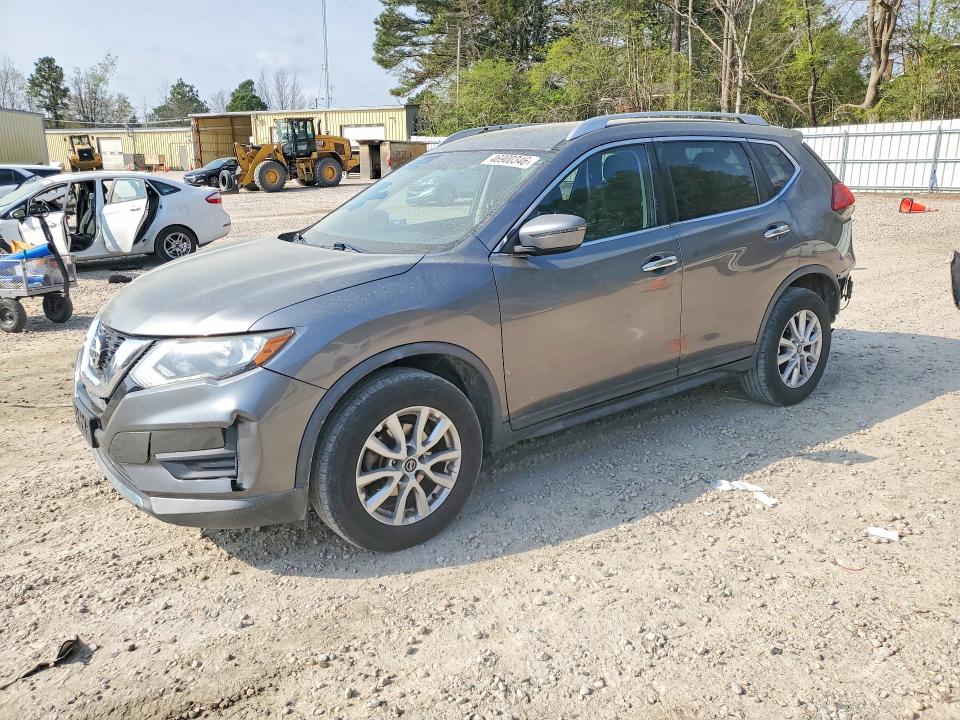 2017 NISSAN ROGUE — VIN KNMAT2MV8HP531561