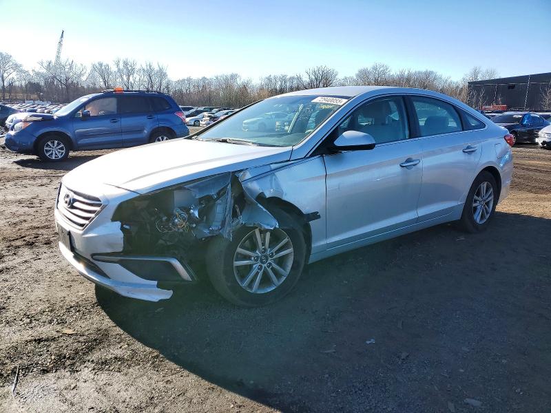 2017 HYUNDAI SONATA — VIN 5NPE24AFXHH558110