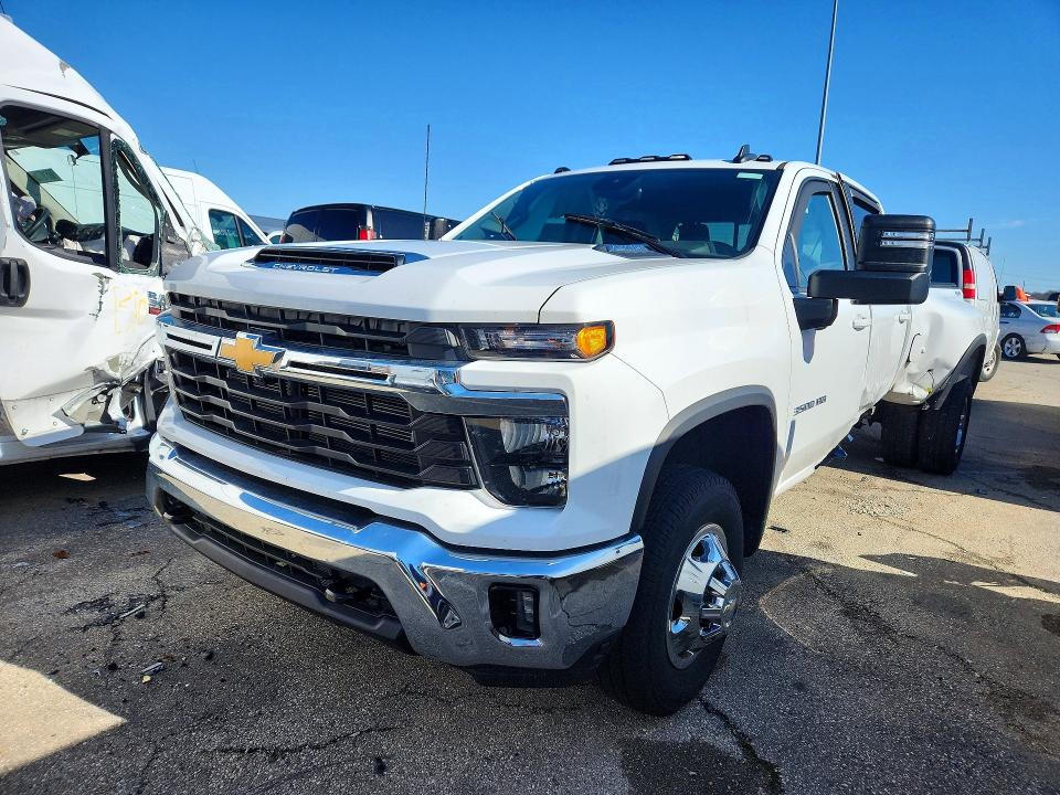 2024 CHEVROLET SILVERADO — VIN 1GC4YTEY1RF253462