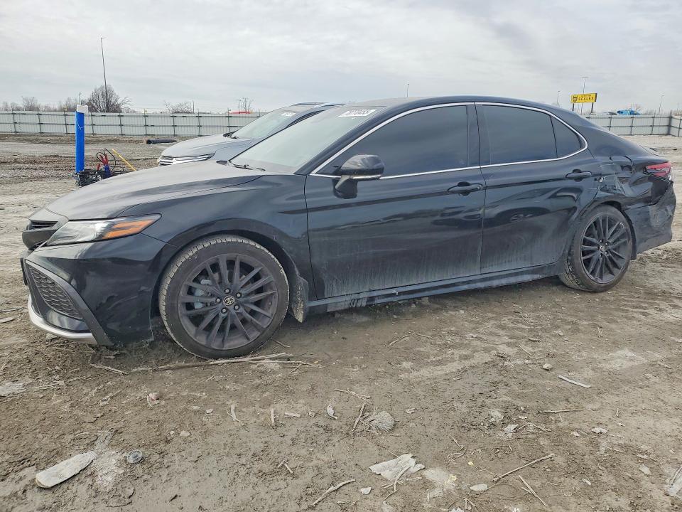 2022 TOYOTA CAMRY — VIN 4T1K61BK1NU072140