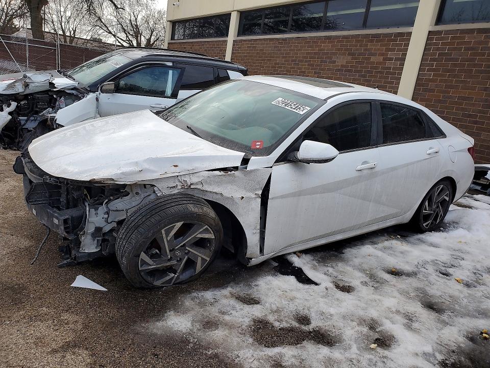2024 HYUNDAI ELANTRA — VIN KMHLS4DG6RU646263