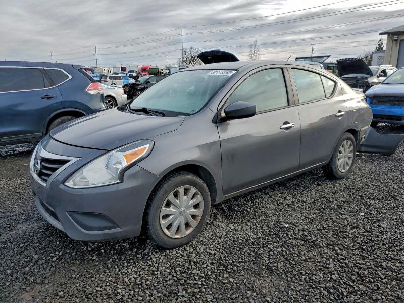 2018 NISSAN VERSA — VIN 3N1CN7AP5JL855769