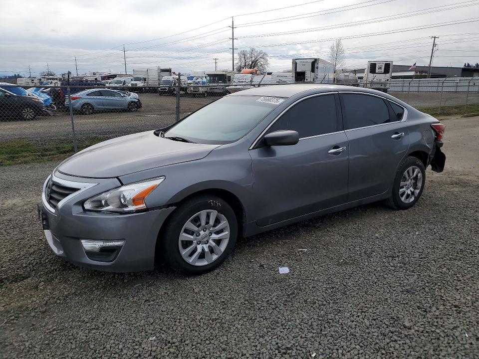 2015 NISSAN ALTIMA — VIN 1N4AL3AP6FC261039