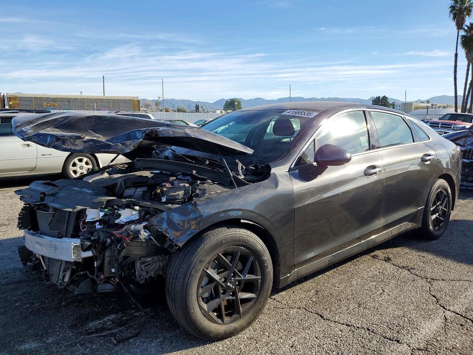 2025 KIA K5 — VIN KNAG24J71S5323732