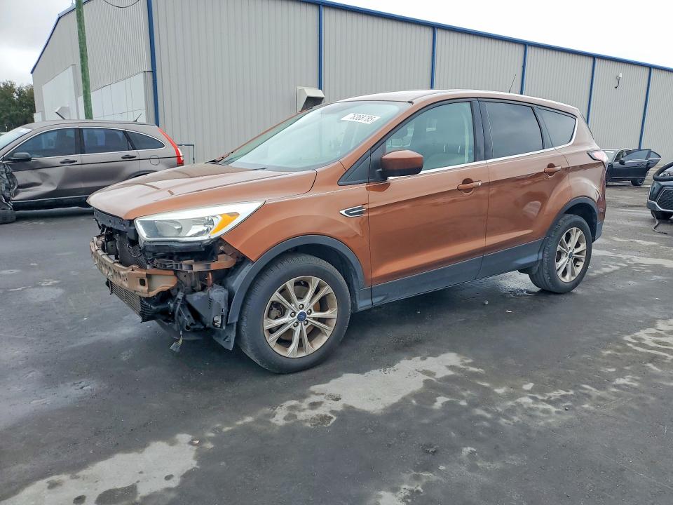 2017 FORD ESCAPE — VIN 1FMCU0G96HUA22350