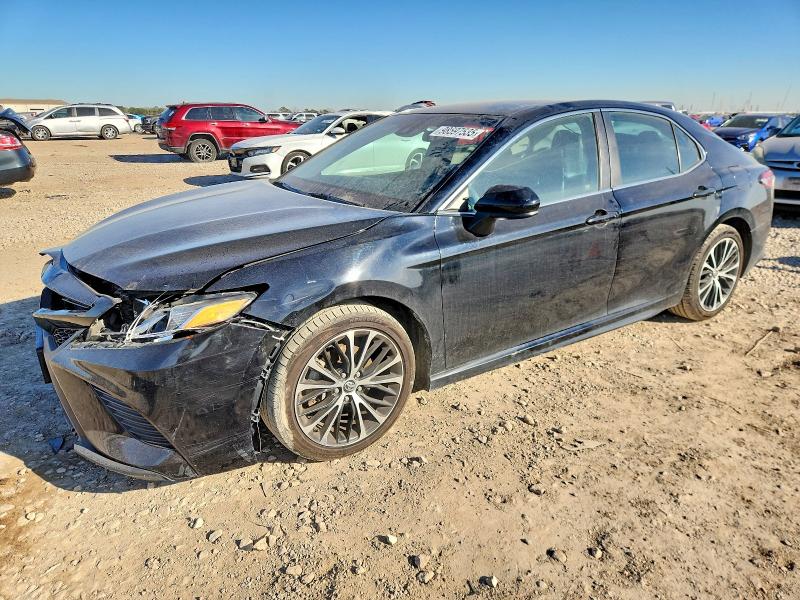 2018 TOYOTA CAMRY — VIN 4T1B11HK5JU641698